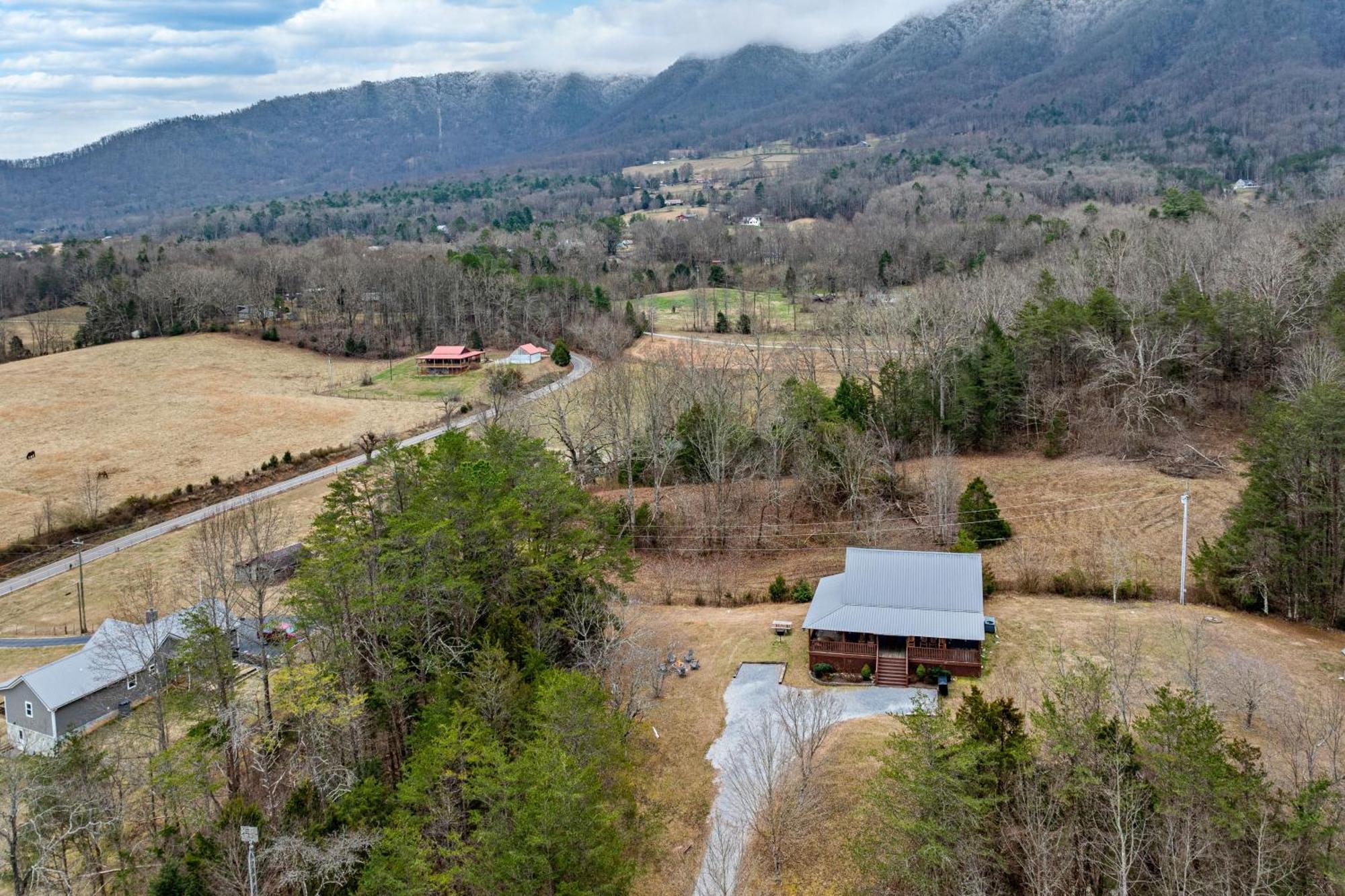 Twin Cub Lodge Tuckaleechee Экстерьер фото