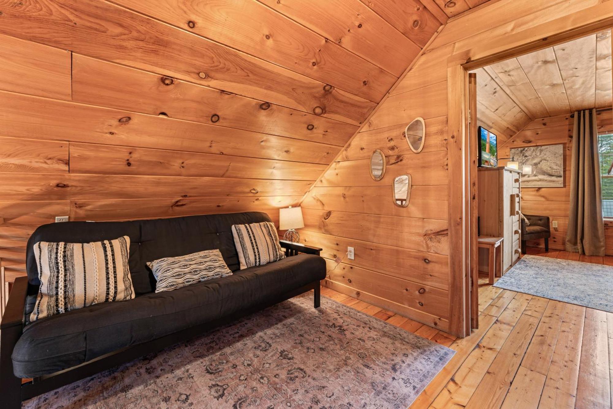 Twin Cub Lodge Tuckaleechee Экстерьер фото